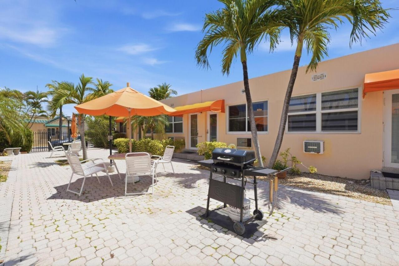 330 Arthur Street, Unit 119, Hollywood, FL 33019 Photo
