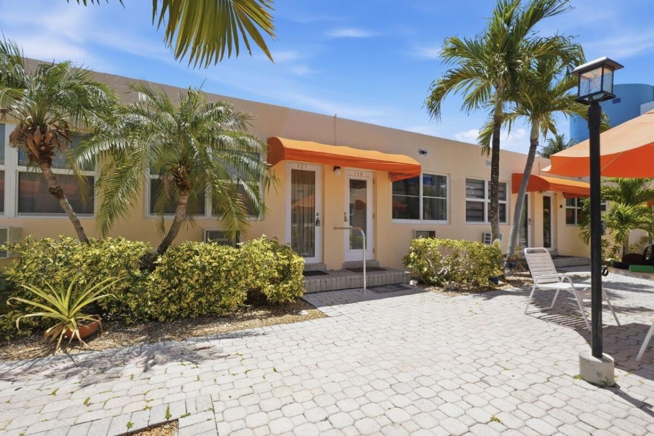 330 Arthur Street, Unit 119, Hollywood, FL 33019 Photo