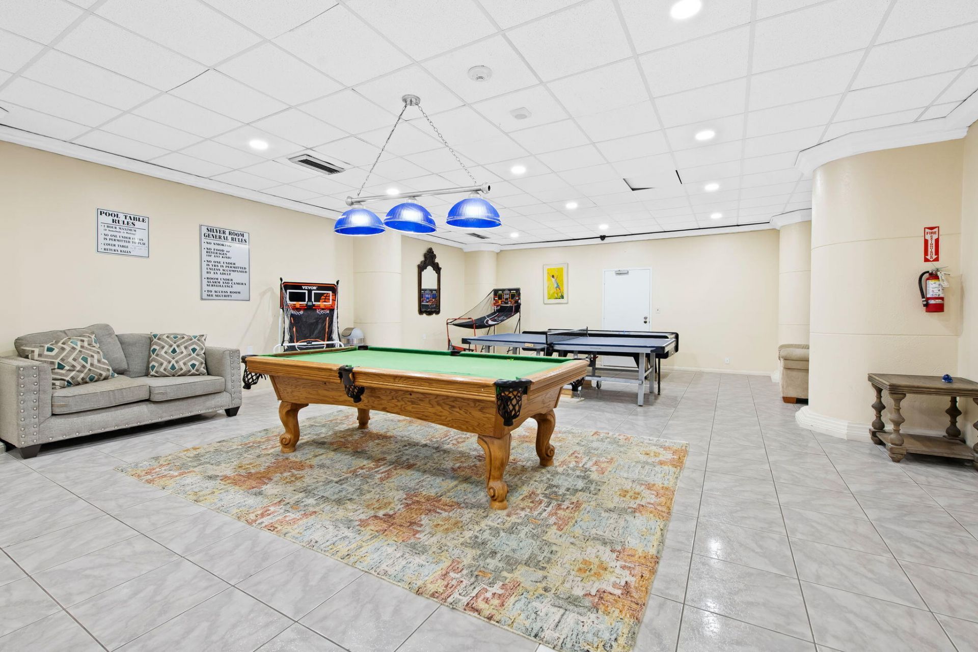 3725 S Ocean Drive, Unit 420, Hollywood, FL 33019 Photo