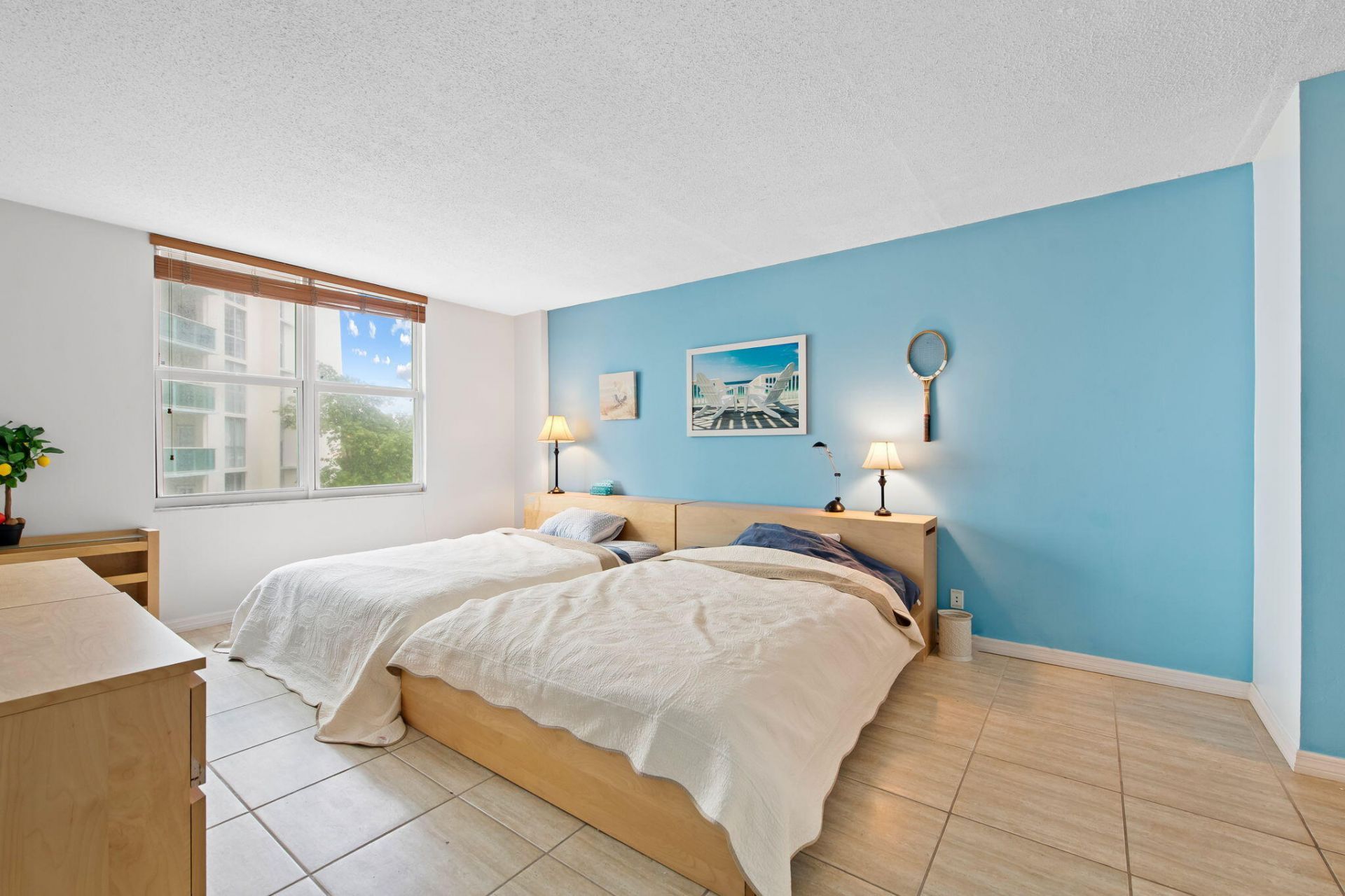 3725 S Ocean Drive, Unit 420, Hollywood, FL 33019 Photo