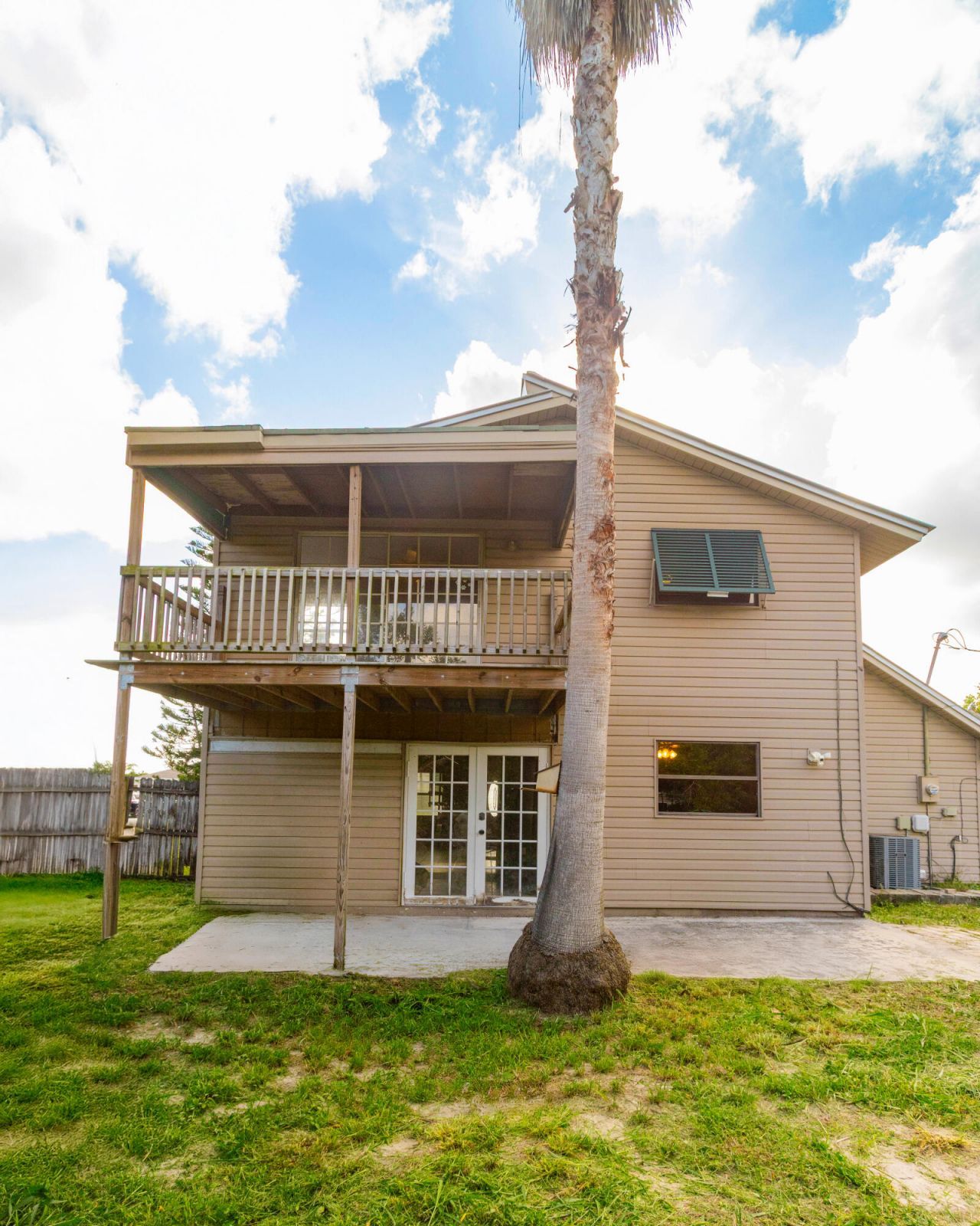 621 NW Sharpe Street, Port Saint Lucie, FL 34983 Photo