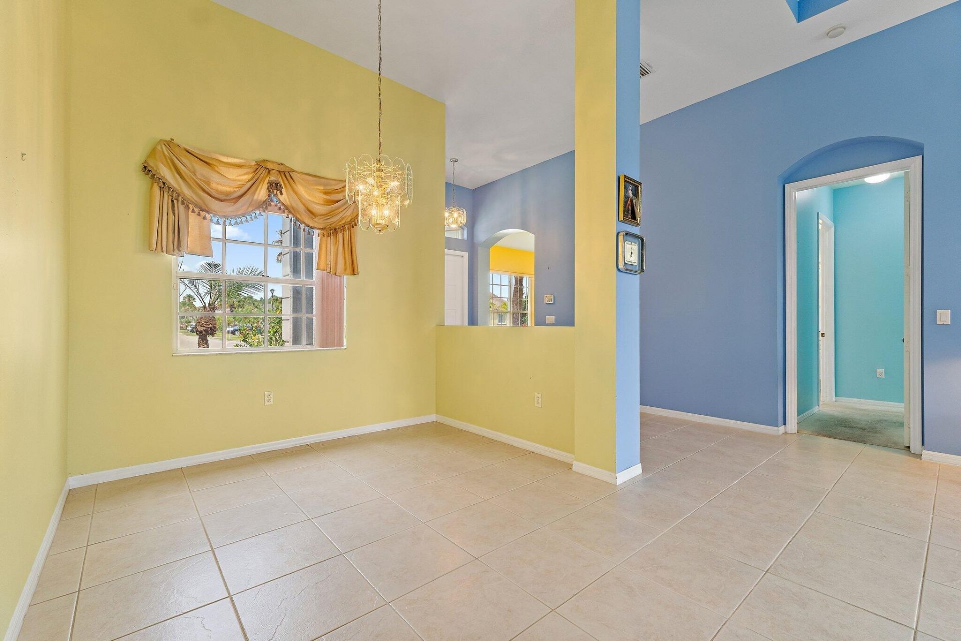 317 SW Lake Forest Way, Port Saint Lucie, FL 34986 Photo