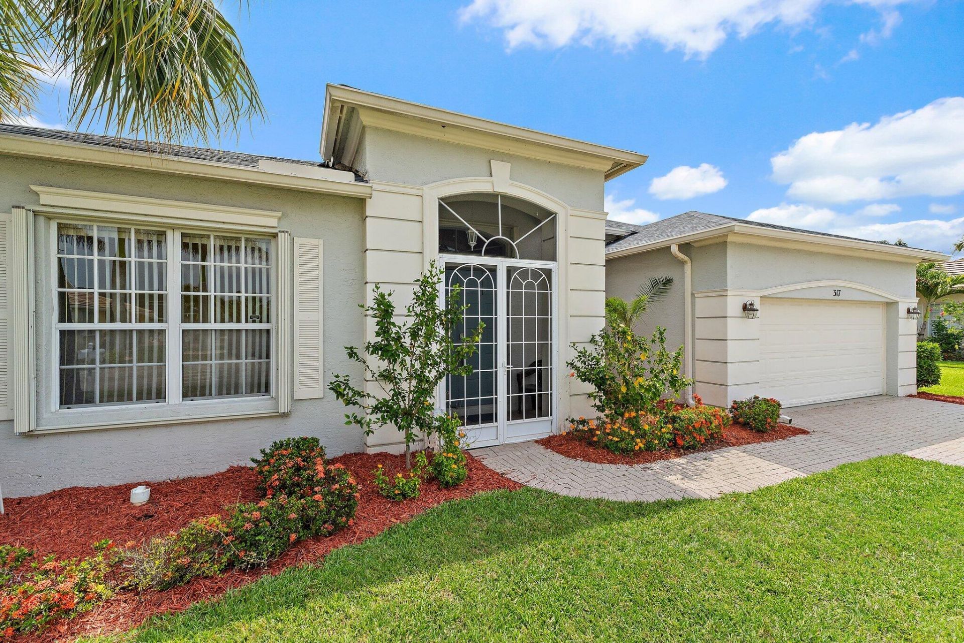 317 SW Lake Forest Way, Port Saint Lucie, FL 34986 Photo