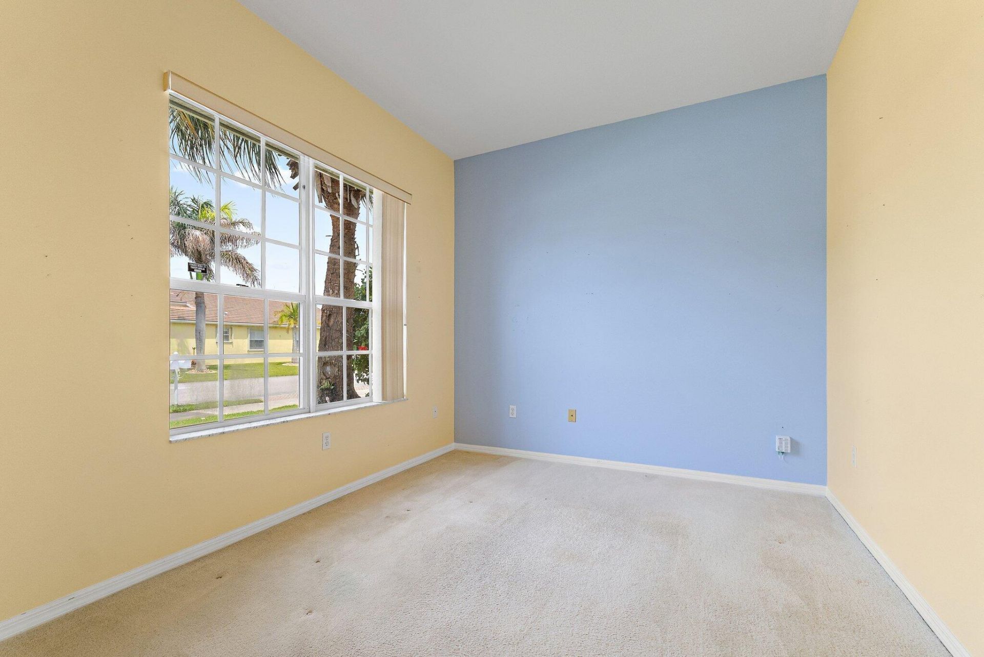 317 SW Lake Forest Way, Port Saint Lucie, FL 34986 Photo