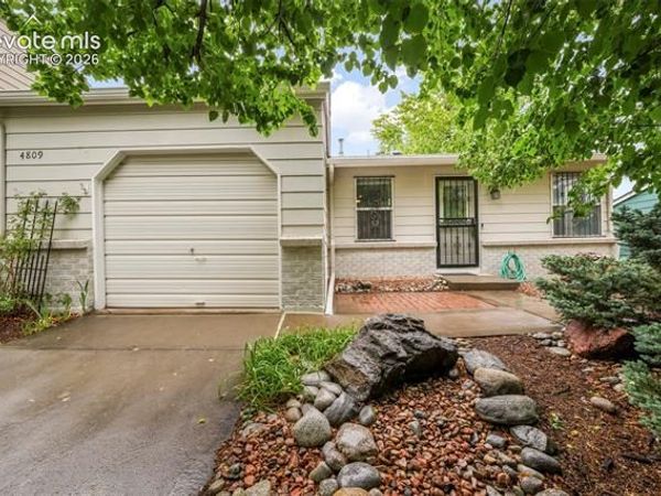 4809 S Quintero Street, Aurora, CO 80015