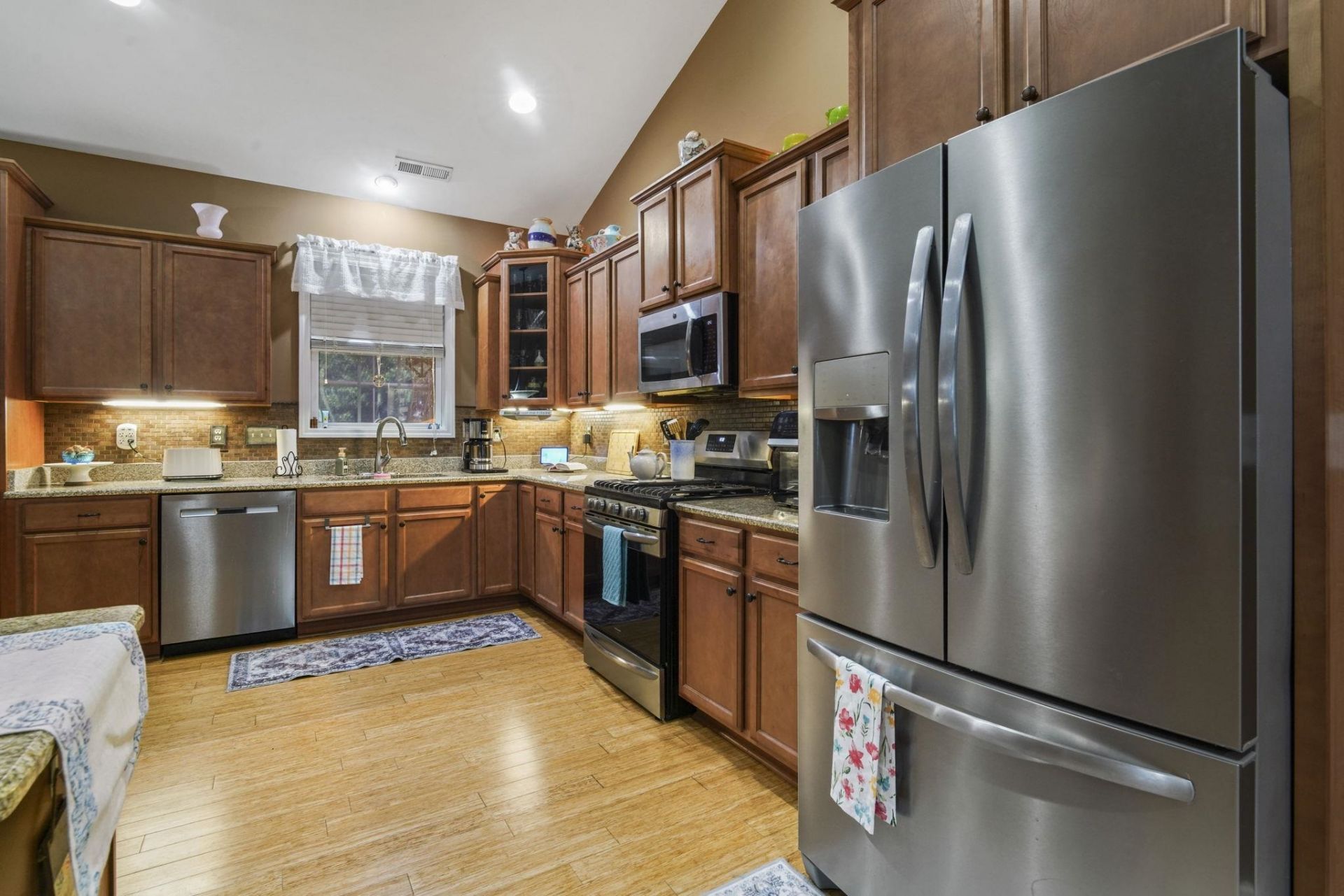 207 Waties Dr. Photo 13