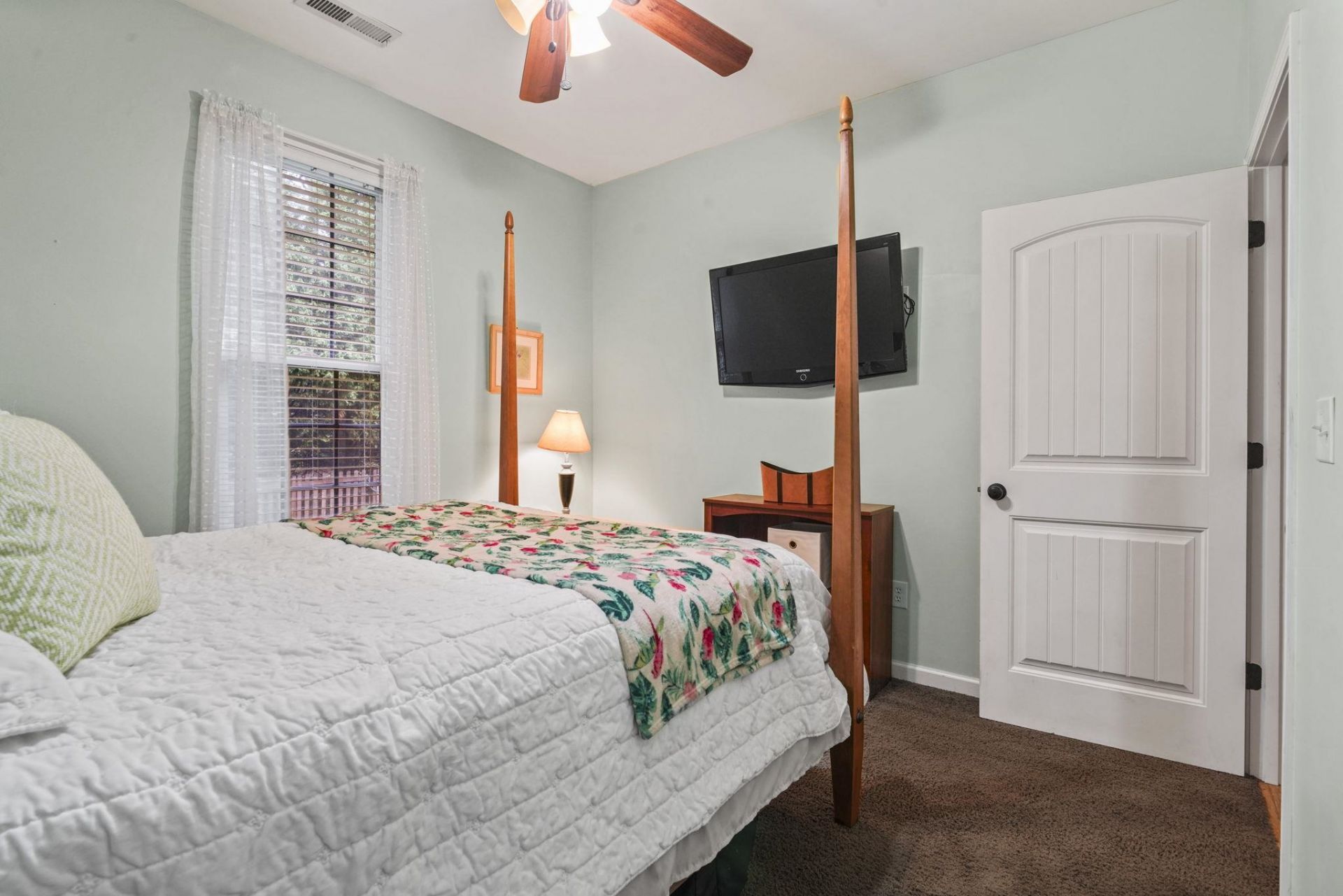 207 Waties Dr. Photo 32