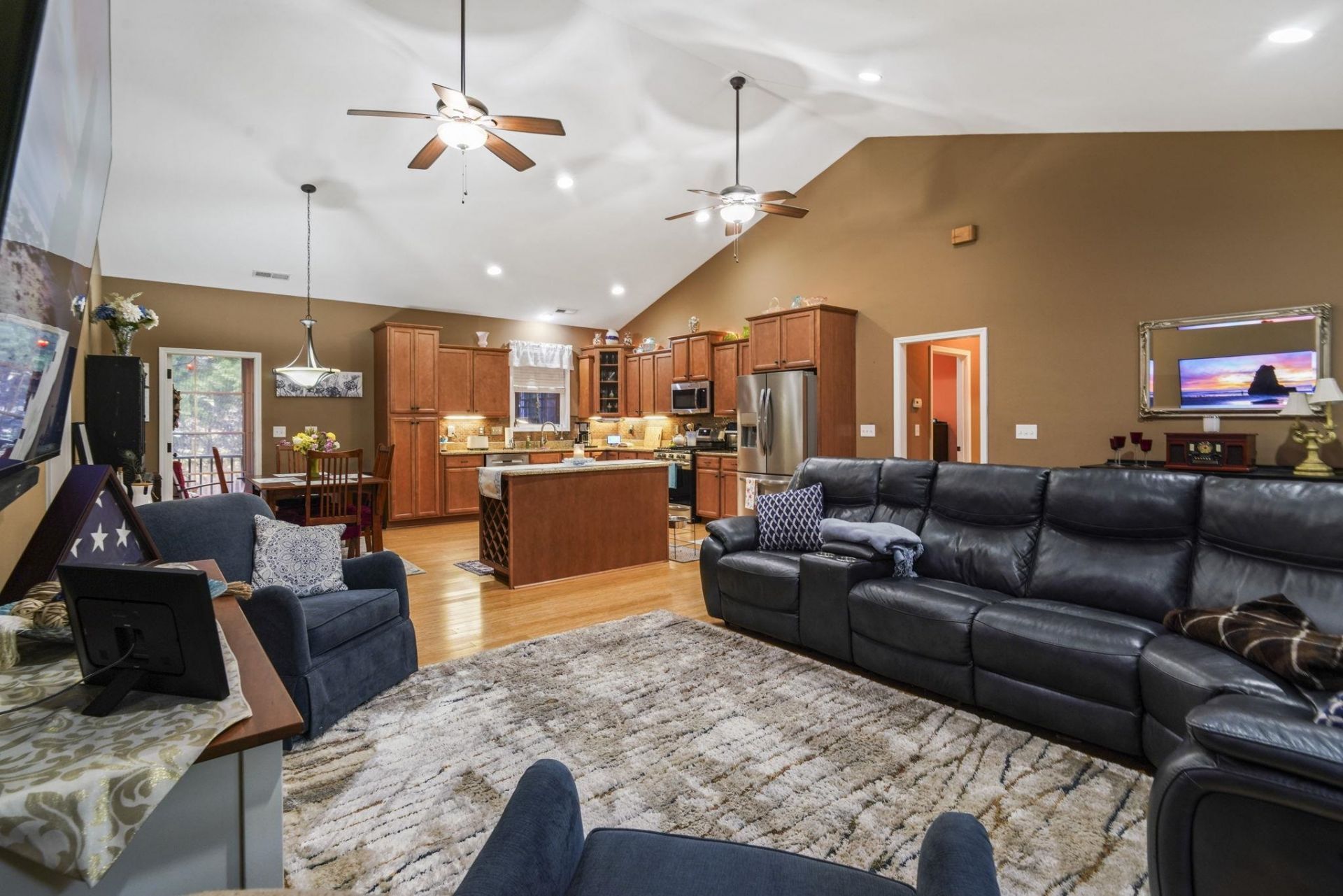 207 Waties Dr. Photo 5