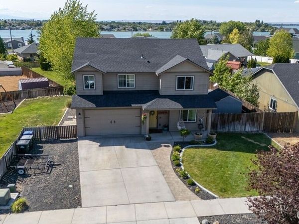 3624 W Wapato Road , Moses Lake, WA 98837