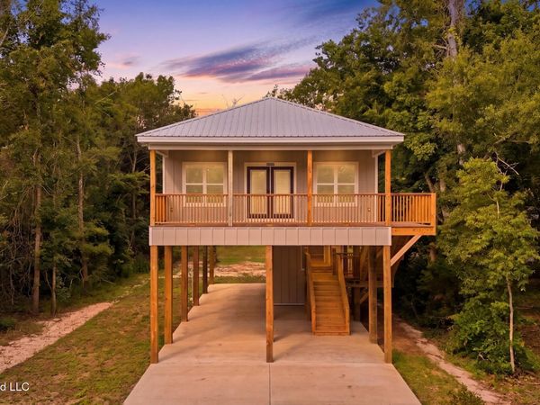 5235 Clermont Boulevard, Bay Saint Louis, MS 39520