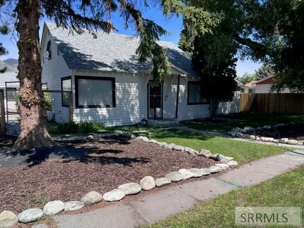 531/533 S St Charles Street, SALMON, ID 83467