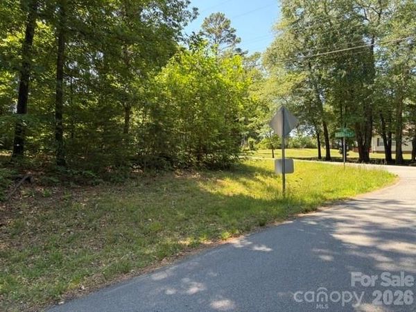 4702 Lee Cline Road , Conover, NC 28613