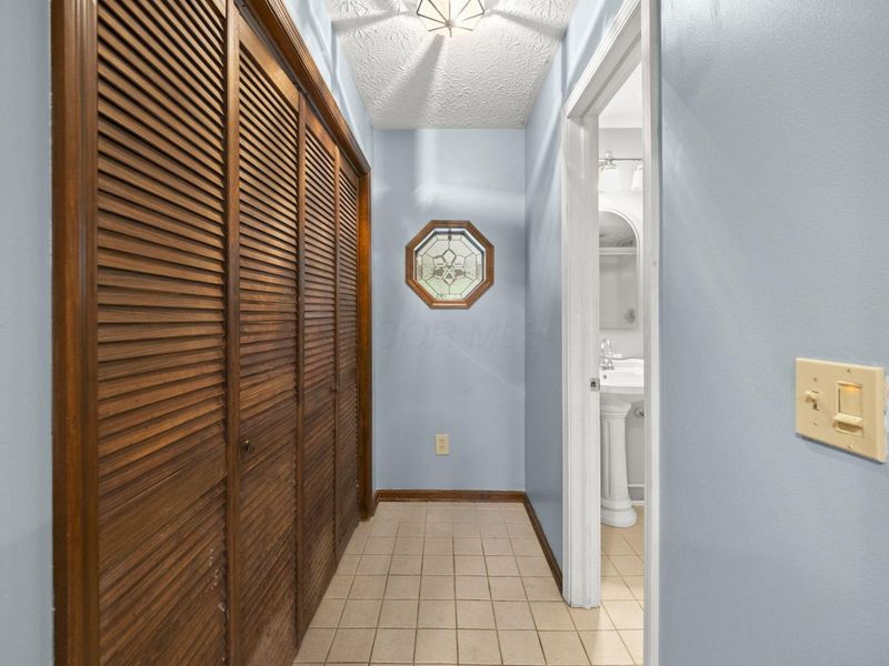 3352 Outville Road, Granville, OH 43023 Photo 9