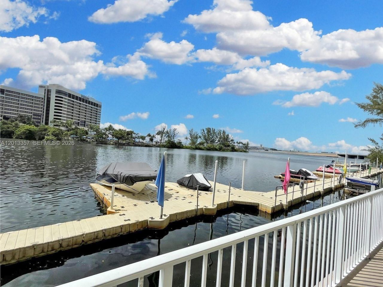 5085 NW 7th St, Unit 601, Miami, FL 33126 Photo