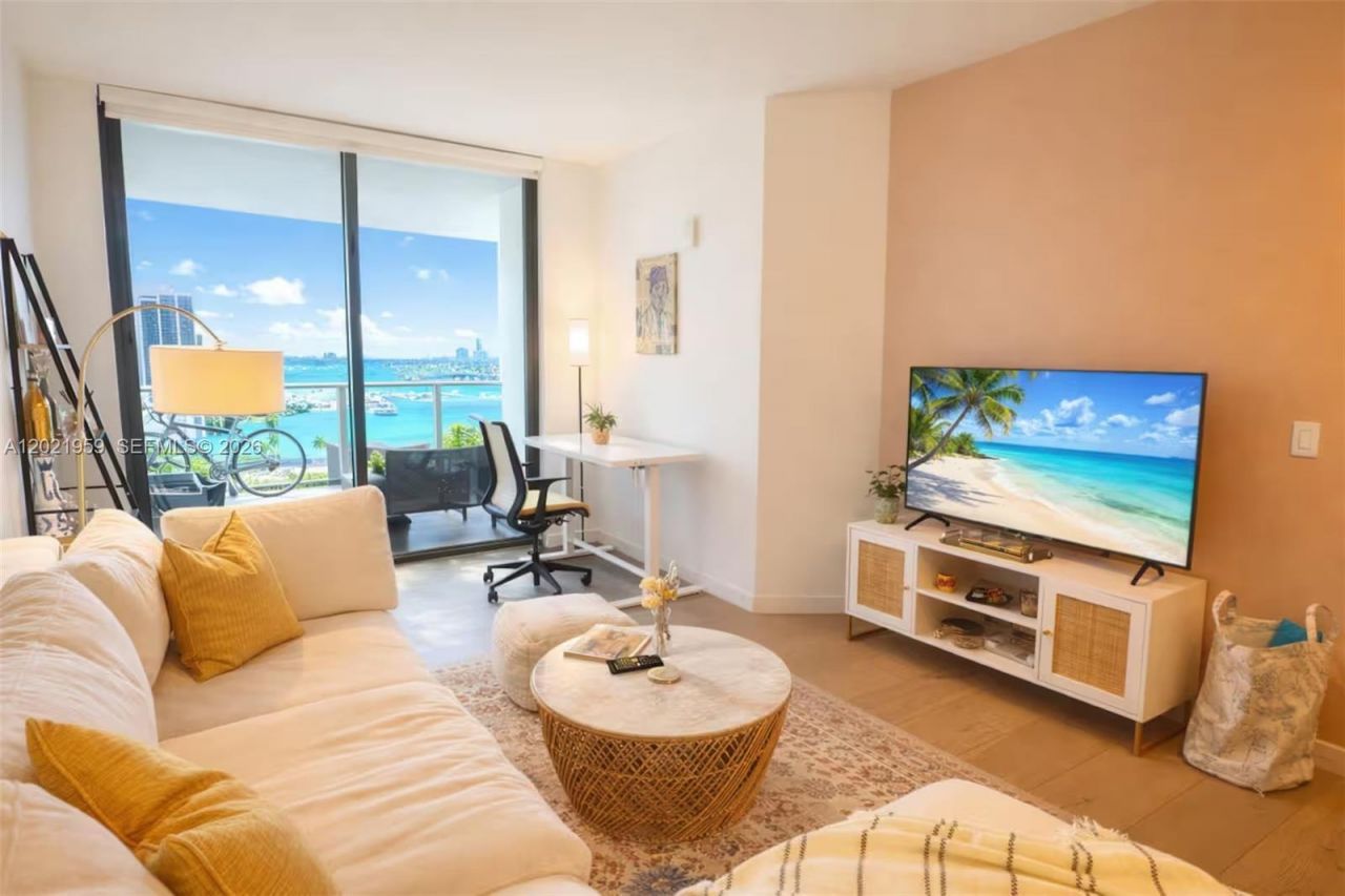 1600 NE 1st Ave , Unit 1605, Miami, FL 33132 Photo