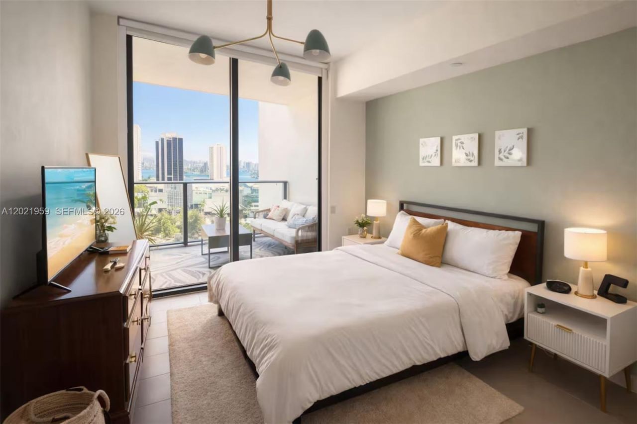 1600 NE 1st Ave , Unit 1605, Miami, FL 33132 Photo