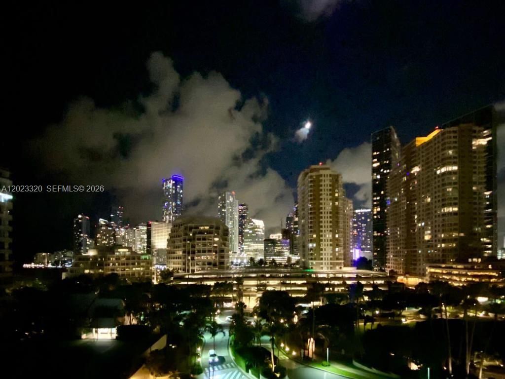 540 Brickell Key Dr, Unit 913, Miami, FL 33131 Photo