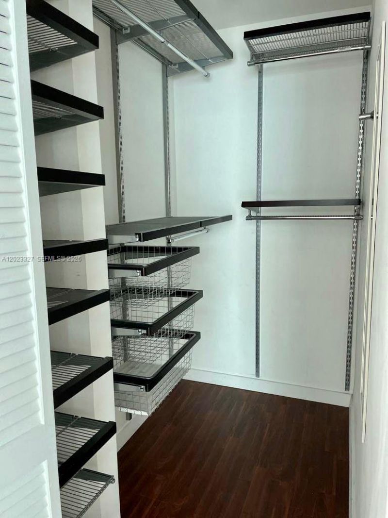 300 S Biscayne Blvd, Unit T-1404, Miami, FL 33131 Photo