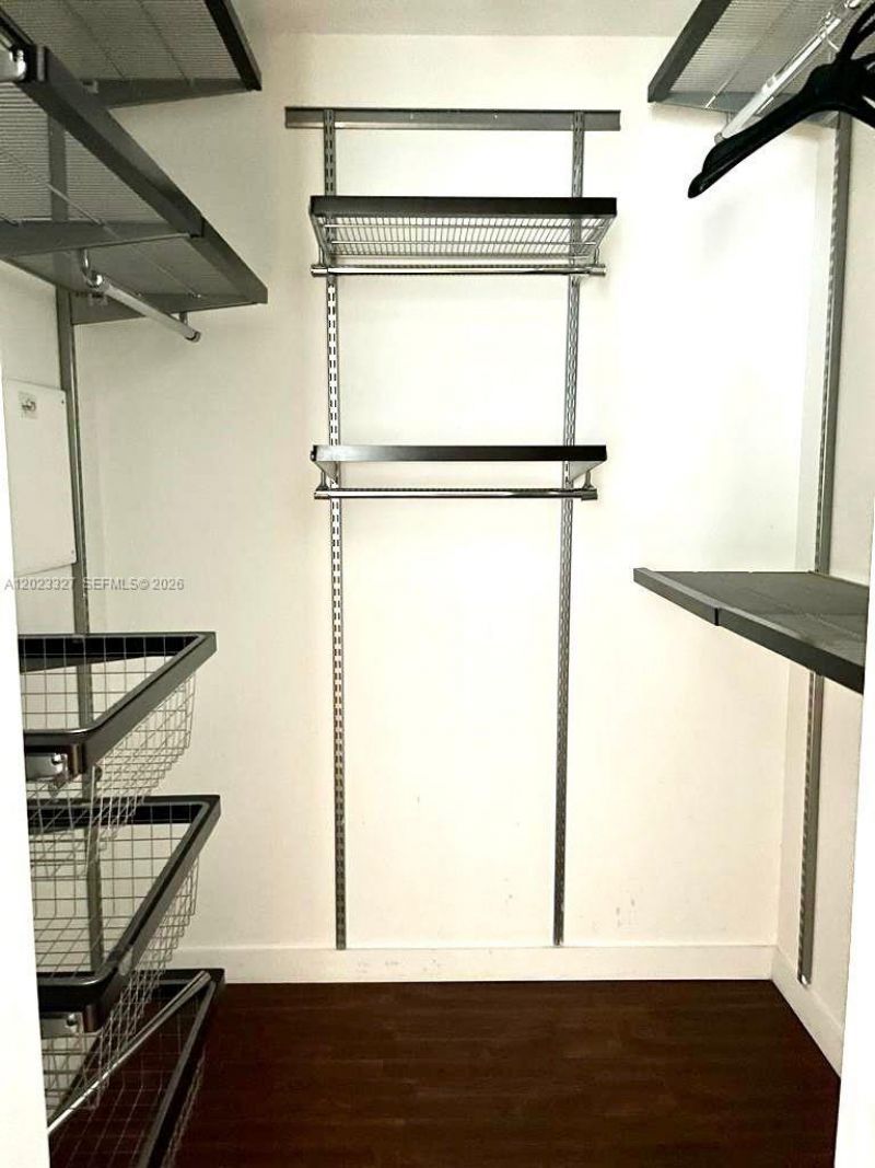 300 S Biscayne Blvd, Unit T-1404, Miami, FL 33131 Photo