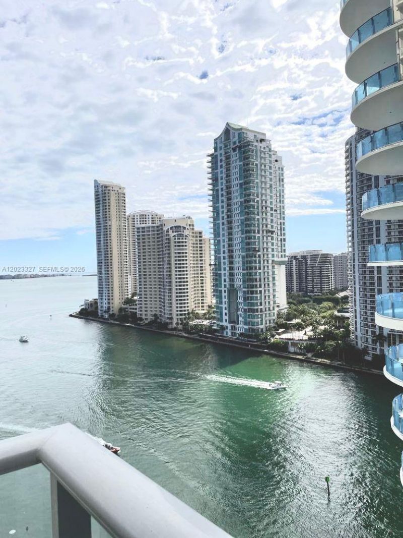 300 S Biscayne Blvd, Unit T-1404, Miami, FL 33131 Photo
