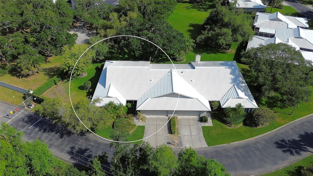 3825 Wilshire Circle, Unit 1, Sarasota, FL 34238 Photo
