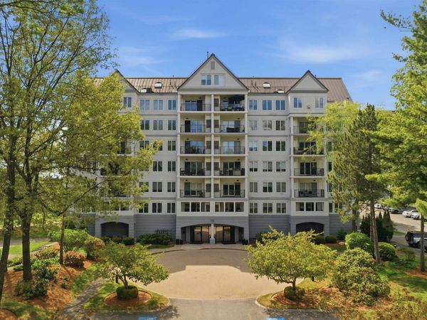 10 Mountain Laurels Drive, Unit 405, Nashua, NH 03062
