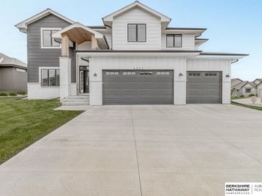 4803 N 189th Street , Elkhorn, NE 68022