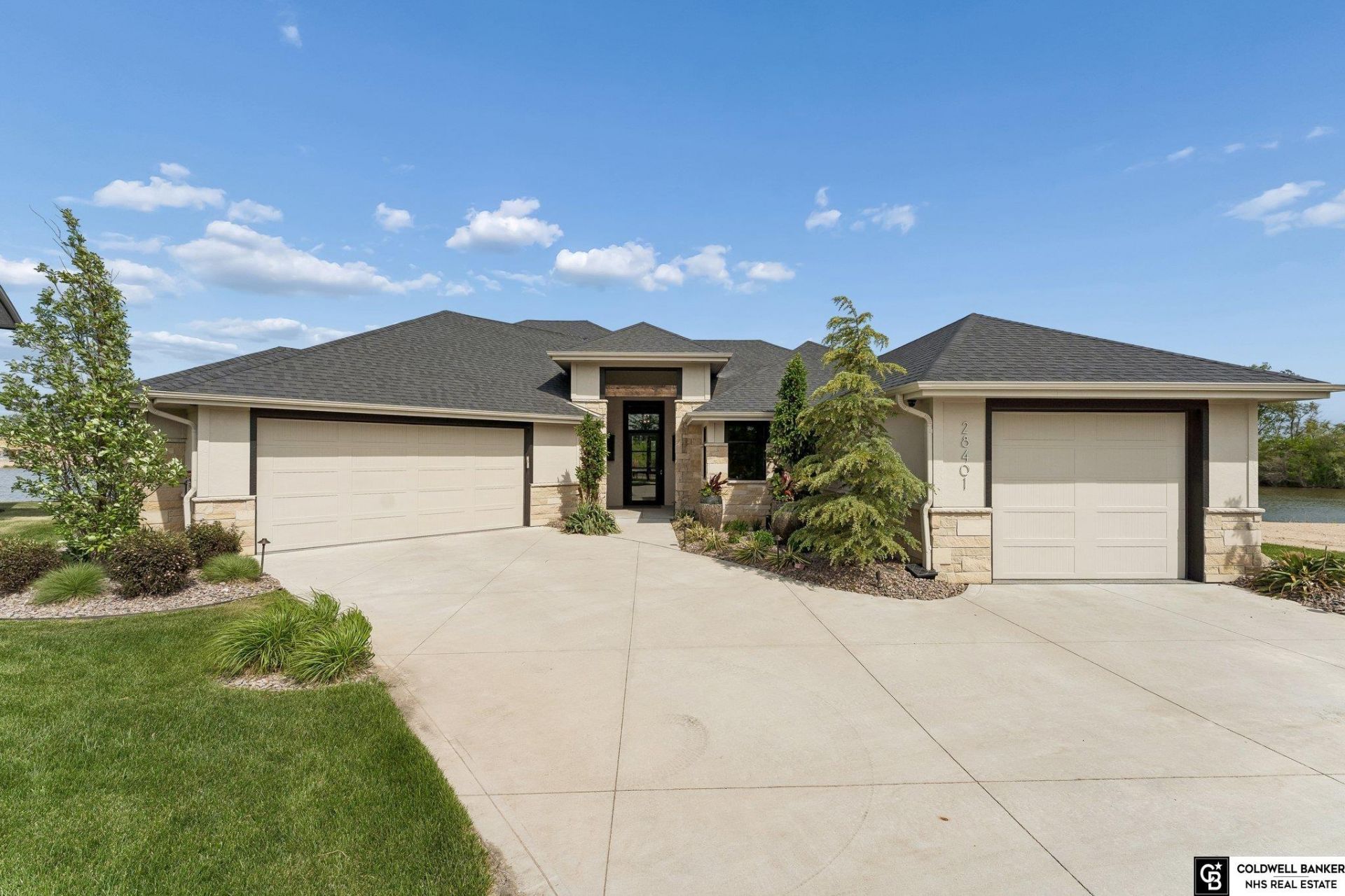 28401 Laurel Circle , Valley, NE 68064 Main Photo