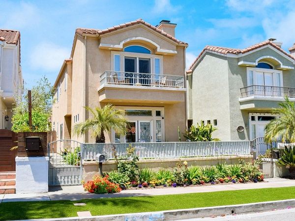 909 California Street, Huntington Beach, CA 92648