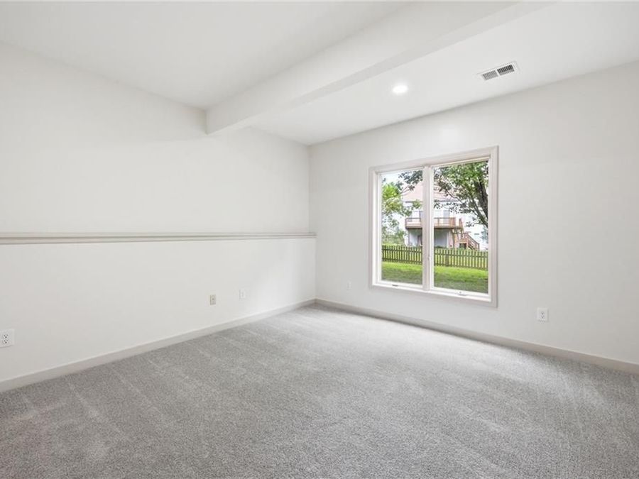 Property Image 77