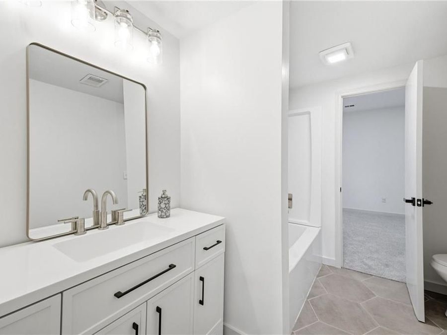 Property Image 83