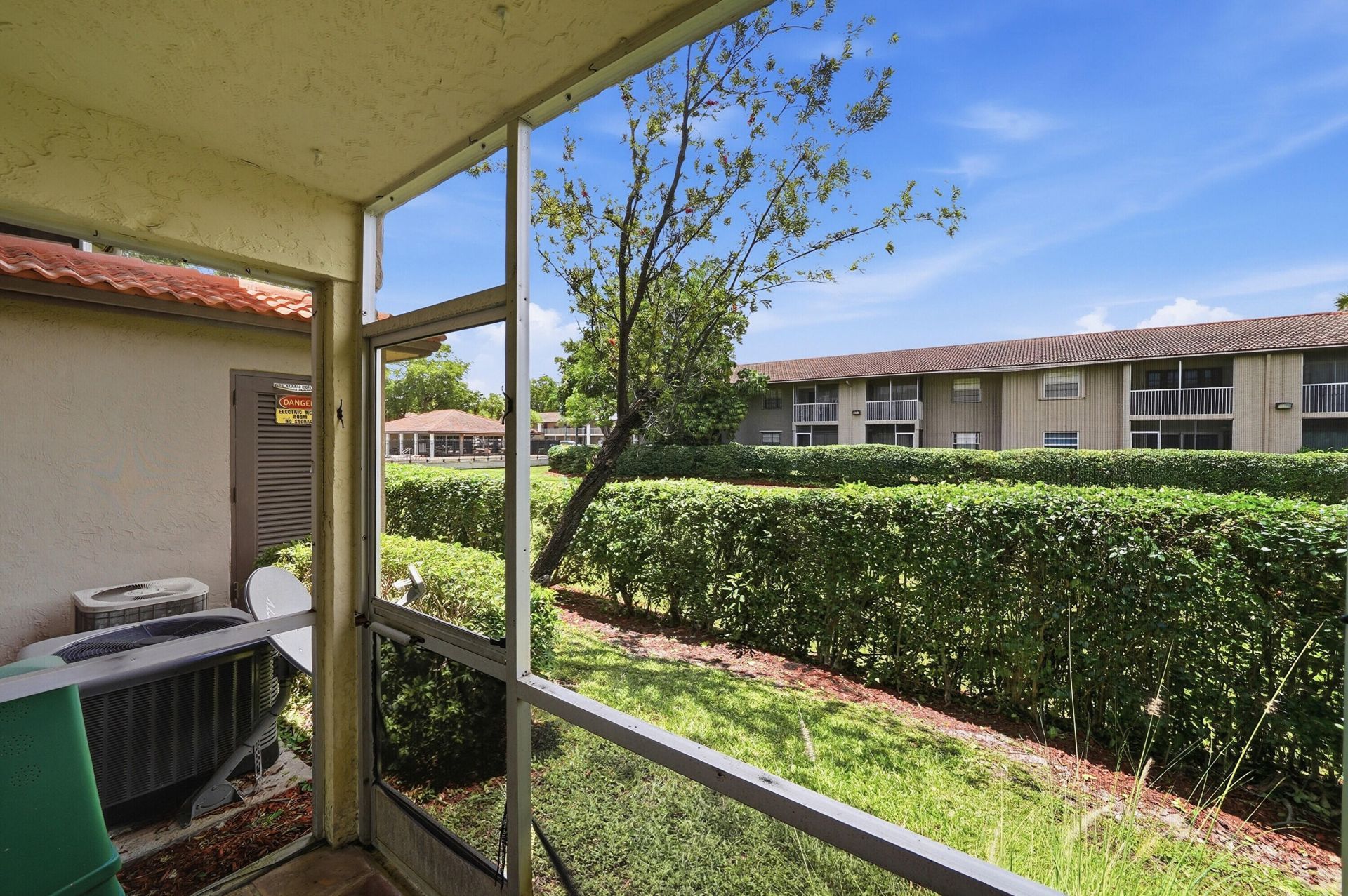 8840 Royal Palm Boulevard, Unit 105-7, Coral Springs, FL 33065 Photo