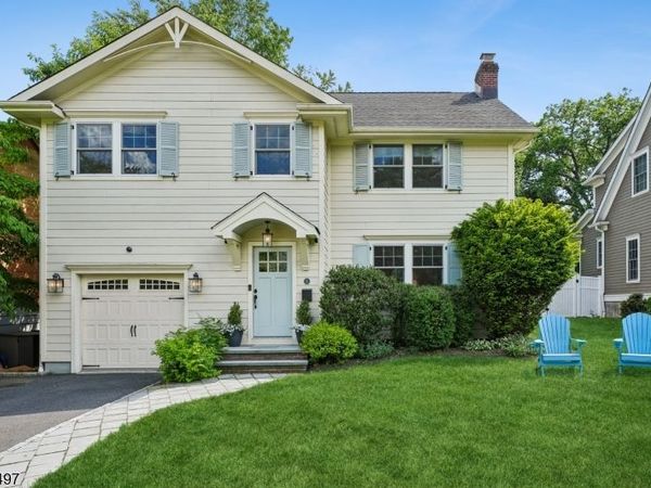 11 Mount Vernon Rd, Montclair, NJ 07043