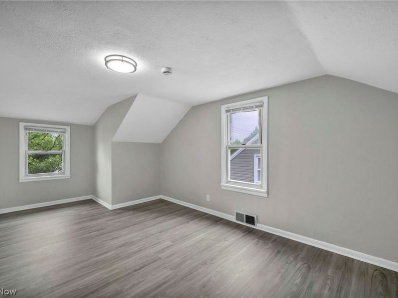 1603 Winchester Road , Lyndhurst, OH 44124 Photo 27