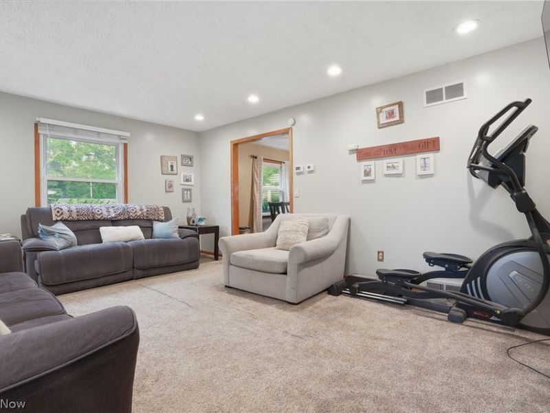 2697 Newton Tomlinson, Newton Falls, OH 44444 Photo 13