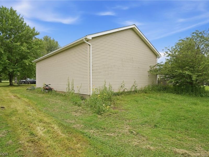 2697 Newton Tomlinson, Newton Falls, OH 44444 Photo 40