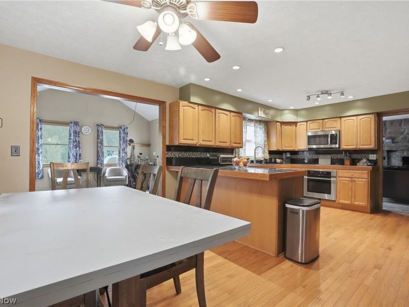 2697 Newton Tomlinson, Newton Falls, OH 44444 Photo 7