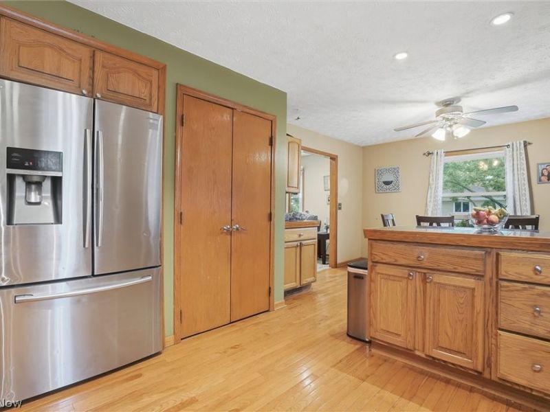2697 Newton Tomlinson, Newton Falls, OH 44444 Photo 8