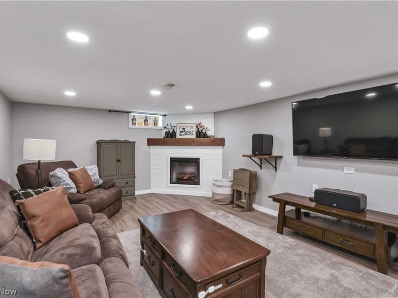 7559 Farnum Avenue , Middleburg Heights, OH 44130 Photo 26