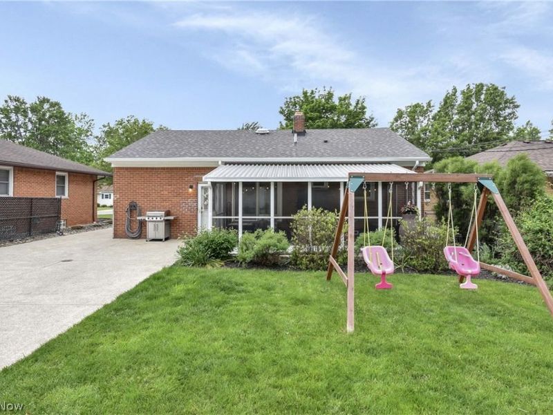 7559 Farnum Avenue , Middleburg Heights, OH 44130 Photo 36