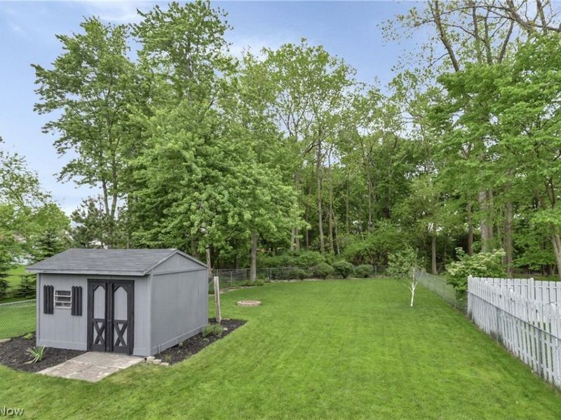 7559 Farnum Avenue , Middleburg Heights, OH 44130 Photo 40