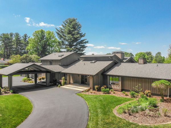 72 Fairway Drive, Bristol, TN 37620