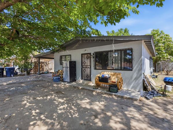 4621 Glendale Place NW, Albuquerque, NM 87105