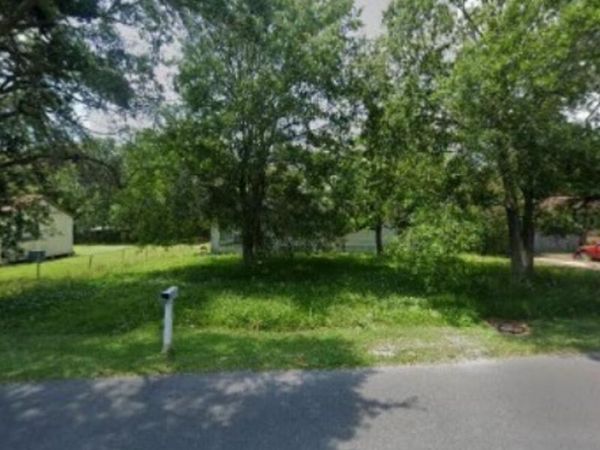 2009 22nd Street, Pascagoula, MS 39581