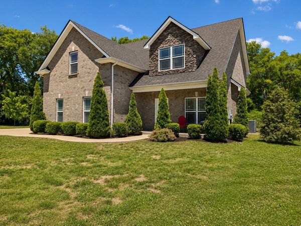 3024 Columnar Ct, Murfreesboro, TN 37129