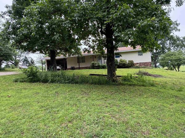 687 CR 472 , Piggott, AR 72454