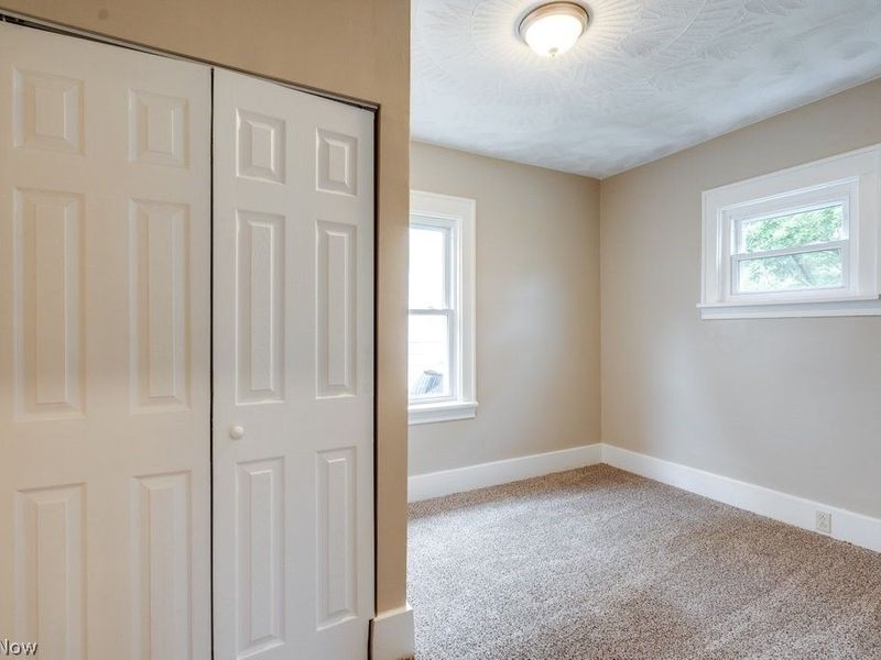 931 Lovers Lane, Akron, OH 44306 Photo 17