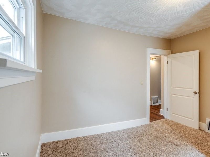 931 Lovers Lane, Akron, OH 44306 Photo 20