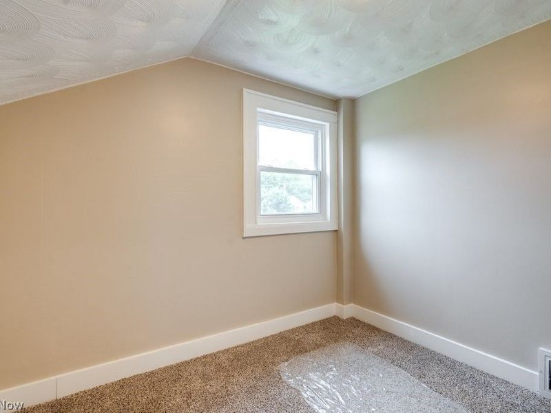 931 Lovers Lane, Akron, OH 44306 Photo 24