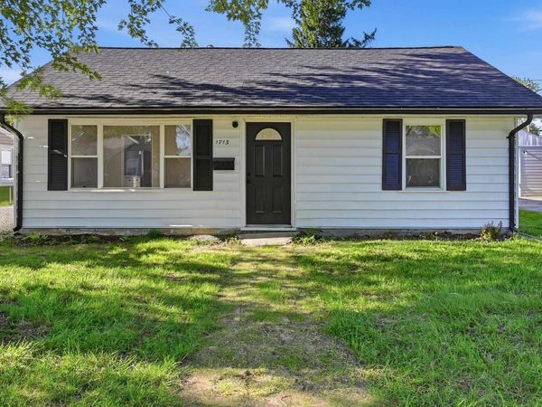 1713 E 24th Street, Muncie, IN 47304